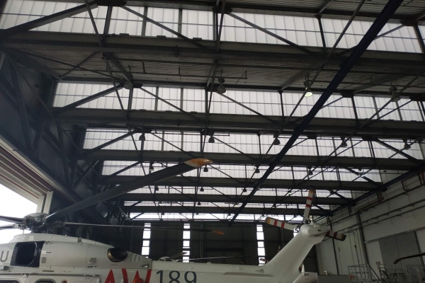 agusta-primo-hangar-interno0CEFFF85-9673-C911-945D-632AEB4A169A.jpg